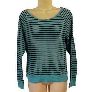 Pink Victoria’s Secret Size XS Blue Striped Knit Top Long Sleeves